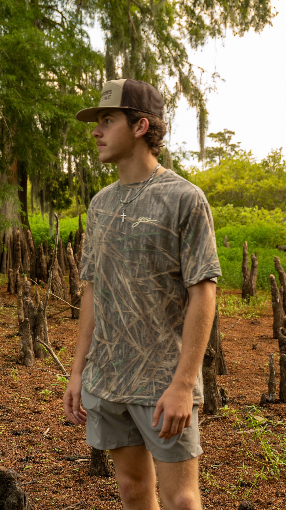 Bottom land shadow grass Tee