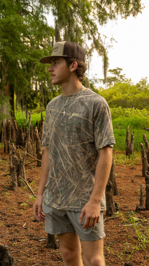Bottom land shadow grass Tee